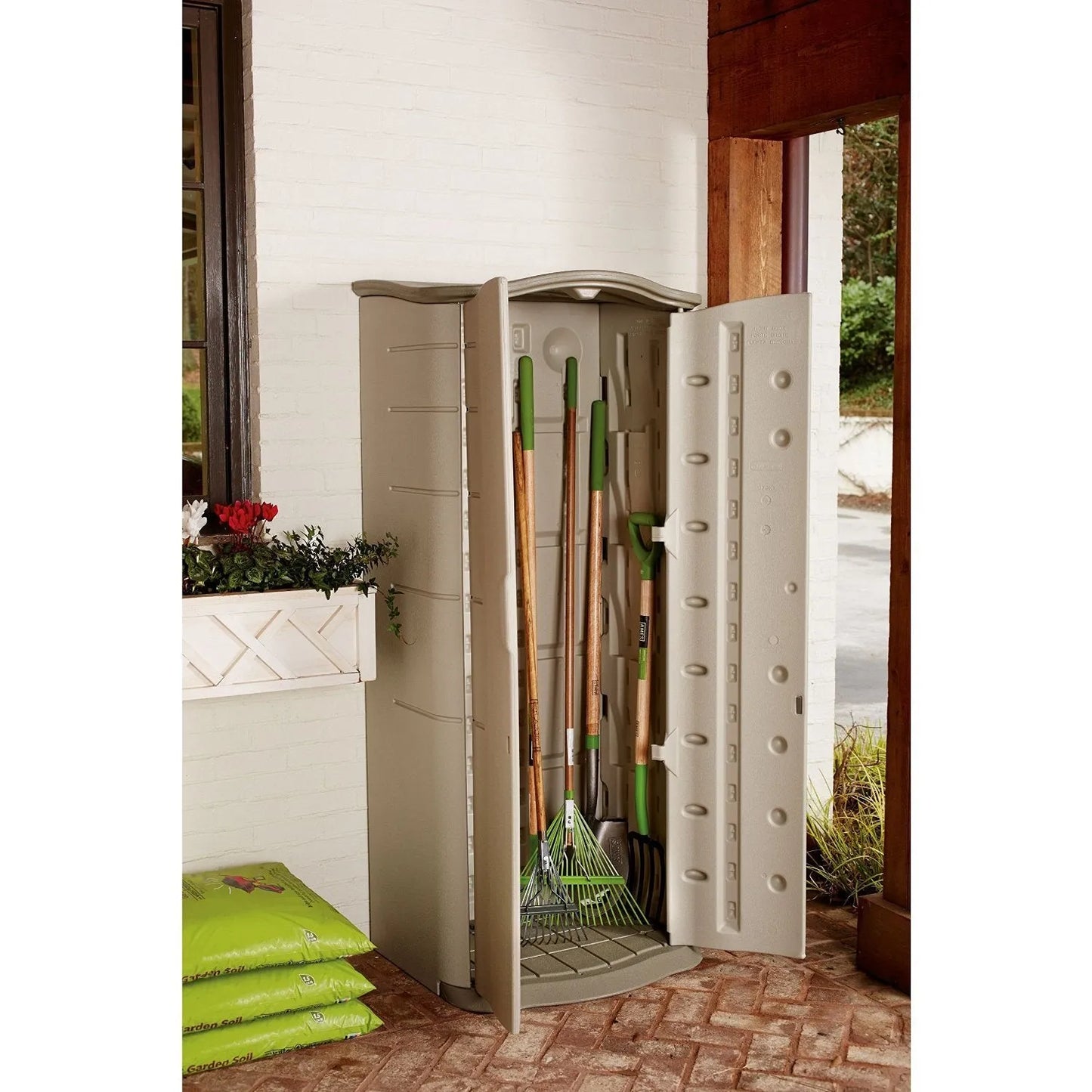Rubbermaid Vertical Resin Weather Resistant Outdoor Storage Shed